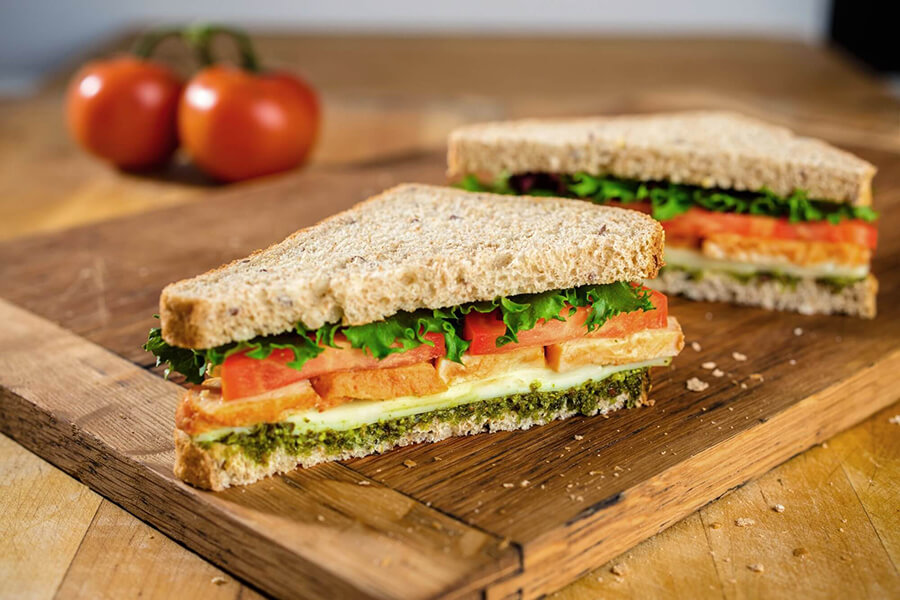 Cách chế biến bánh mì sandwich ăn sáng với thịt băm