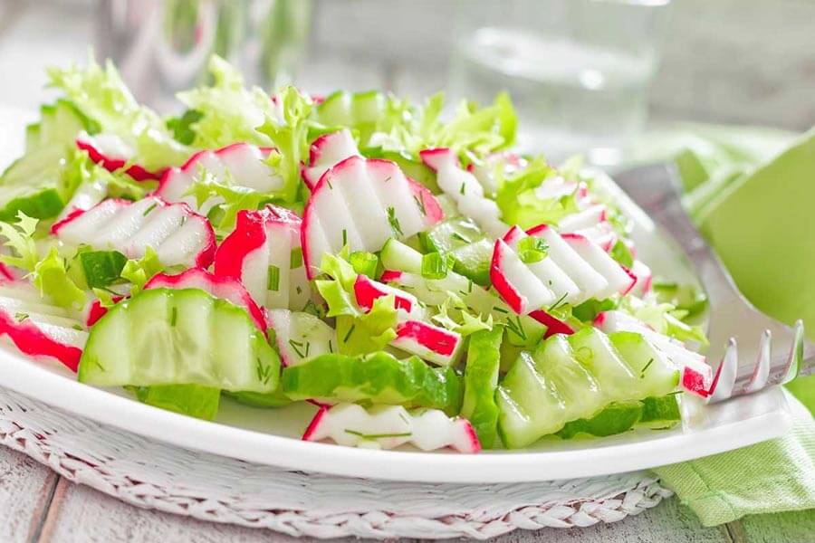Cách chế biến củ cải đỏ mini thành món salad
