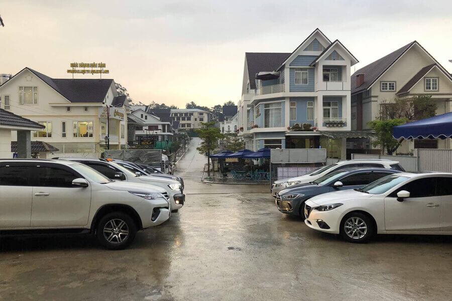 Địa chỉ thuê xe ô tô tự lái tốt ở Huế